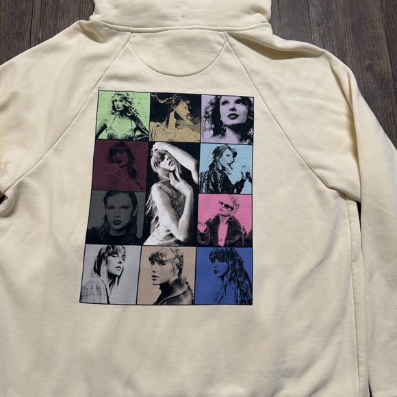 Taylor Swift 2023 The Eras Tour Concert Official Cream Hoodie Merch Sweatshirt L - Picture 10 of 12